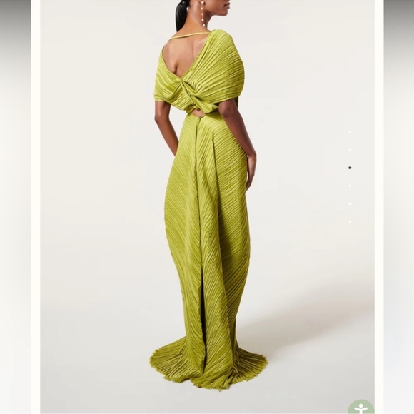 cult gaia Dresses & Skirts - Cult Gaia Iza skirt